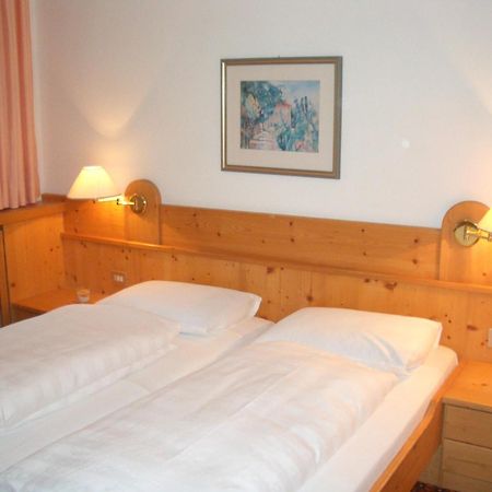 Landhaus Weger Pensionat Merano Exteriör bild