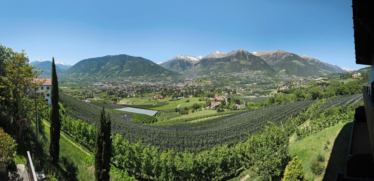 Landhaus Weger Pensionat Merano Exteriör bild